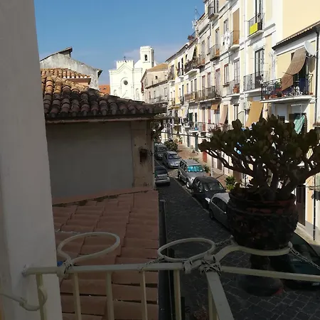 Italy, Calabria, Rent 2 * Pizzo (Calabria)